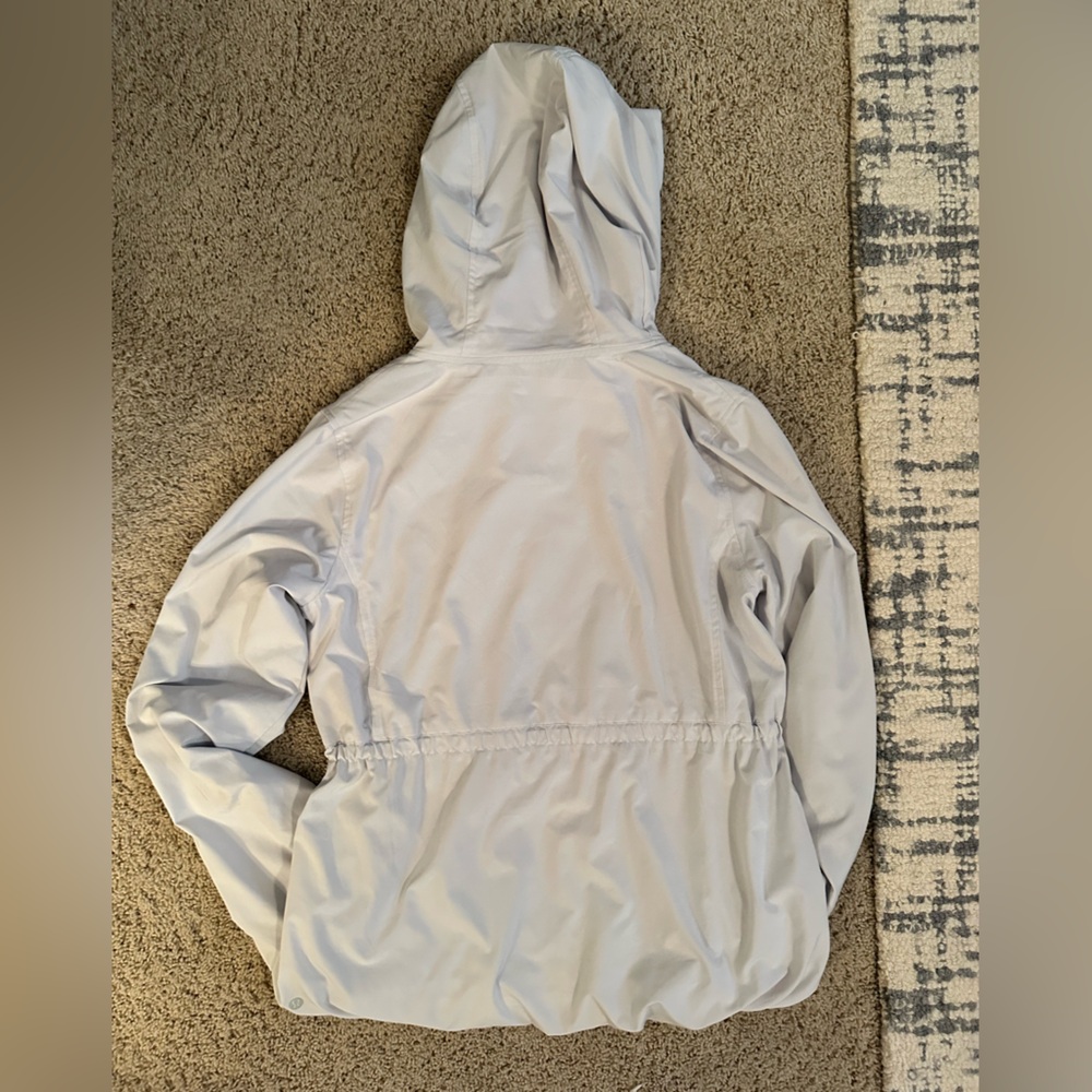 Lightweight White Lululemon Jacket - image 2